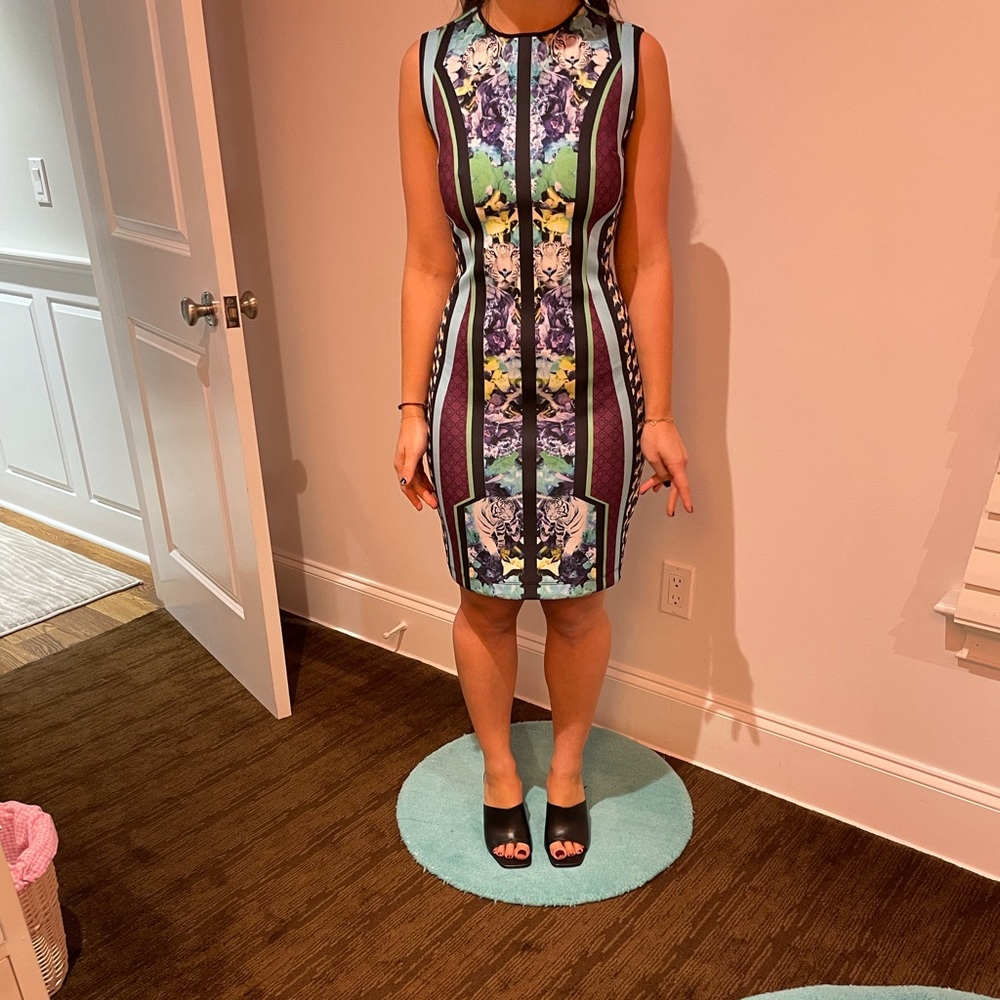 Multi colored, floral body-con dress. very thick material!
